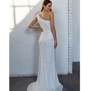 NWOT Jenny Yoo‎ Zara Elegant White One-Shoulder Sequin Gown Dress 14